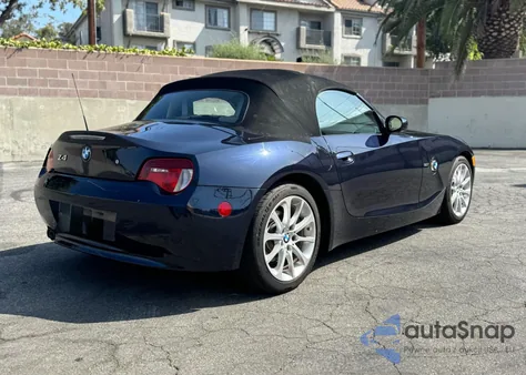 2007 BMW Z4 3.0 z USA, uszkodzony, nr VIN 4USBU33537LW73163
